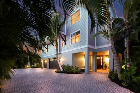526 56th Street Holmes Beach FL 34217