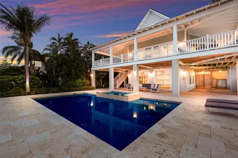 526 56th Street Holmes Beach FL 34217