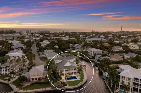 526 56th Street Holmes Beach FL 34217