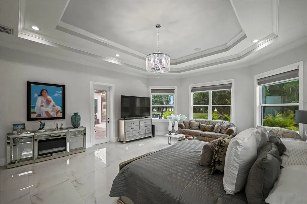 3317 Crenshaw Lake Road Lutz FL 33548