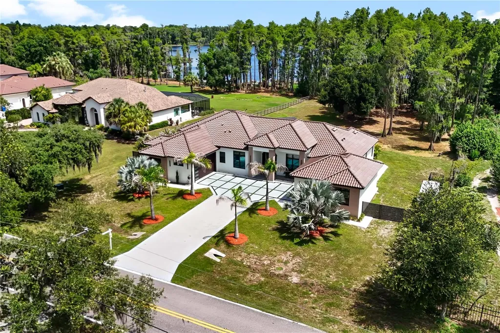 3317 Crenshaw Lake Road Lutz FL 33548