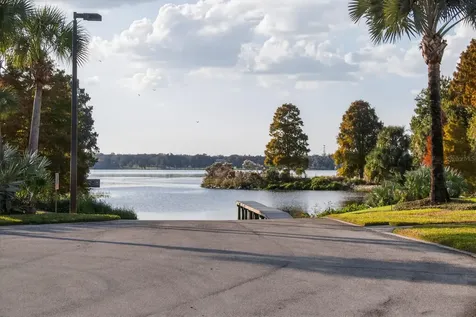 10641 Broadland Pass Thonotosassa FL 33592