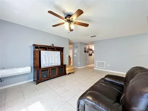 8307 Lainie Lane Orlando FL 32818