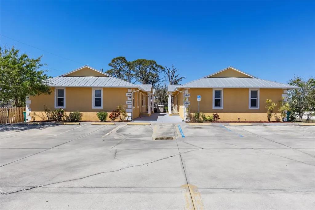 1990 Mississippi Street Englewood FL 34224