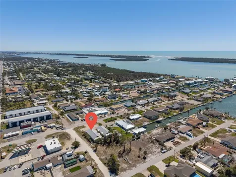 1990 Mississippi Street Englewood FL 34224