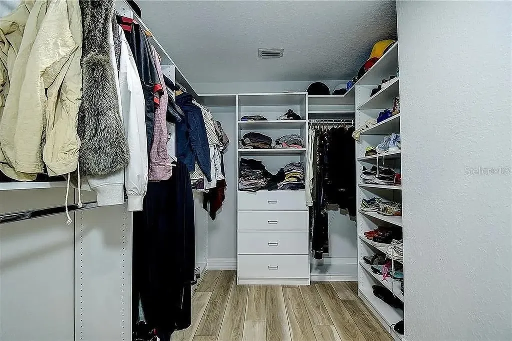 4723 Thomas Hoby Place Sarasota FL 34241