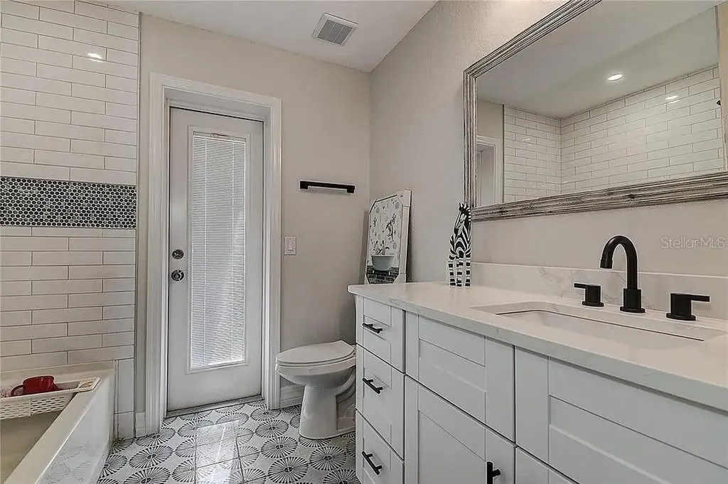 4723 Thomas Hoby Place Sarasota FL 34241