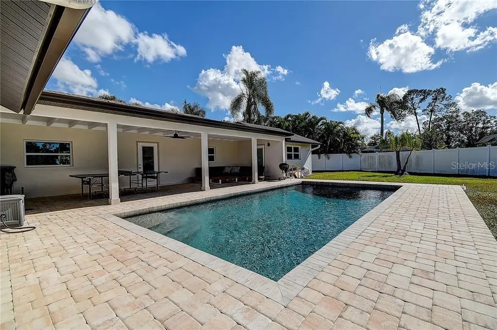 4723 Thomas Hoby Place Sarasota FL 34241