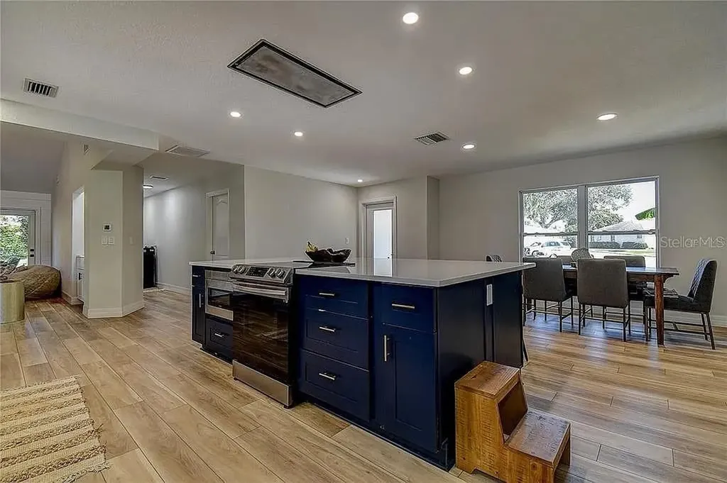4723 Thomas Hoby Place Sarasota FL 34241