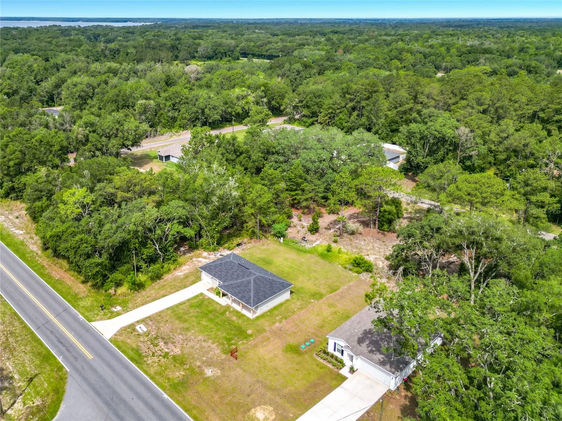 50 Bay Road Ocklawaha FL 32179