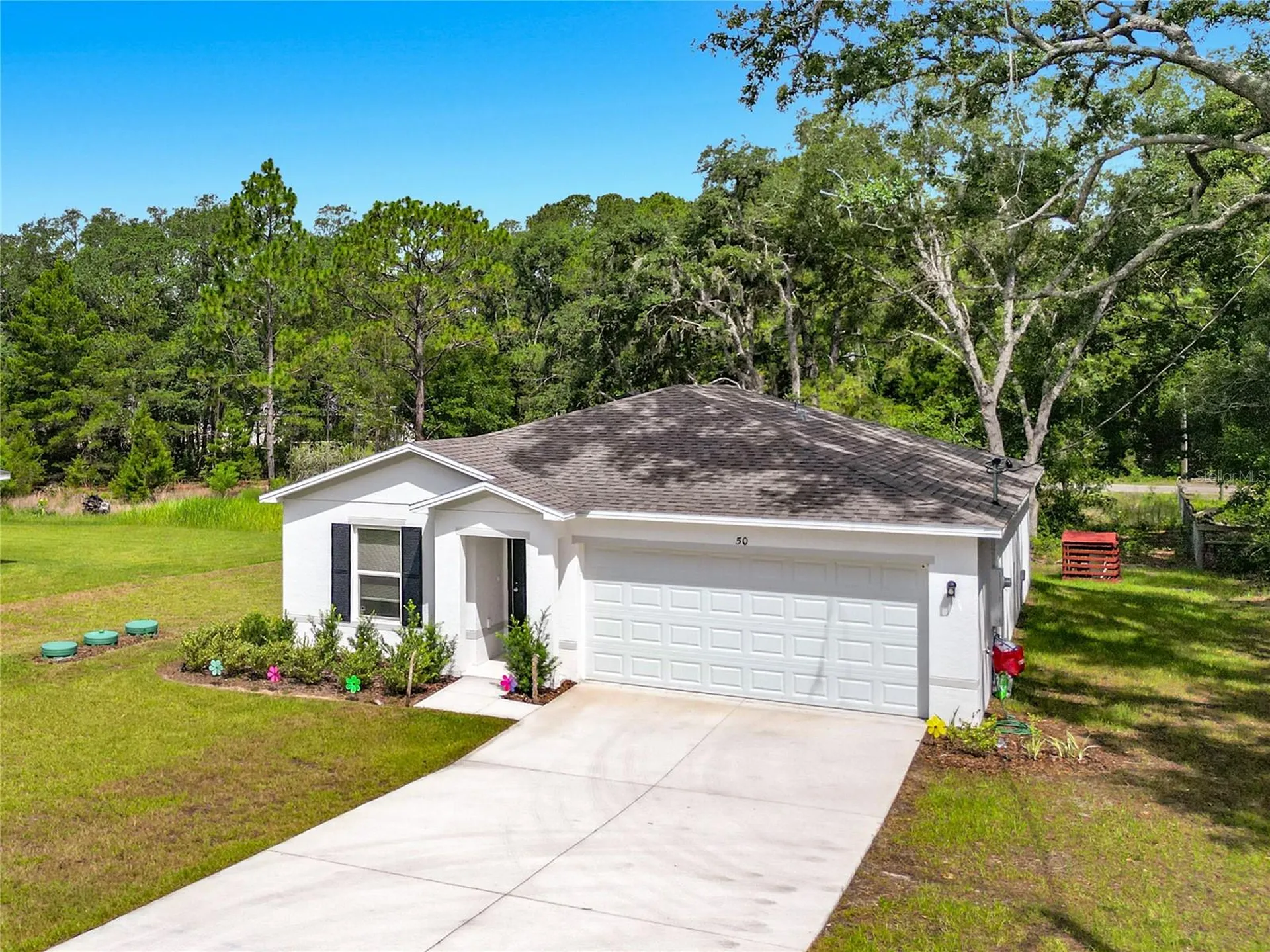 50 Bay Road Ocklawaha FL 32179