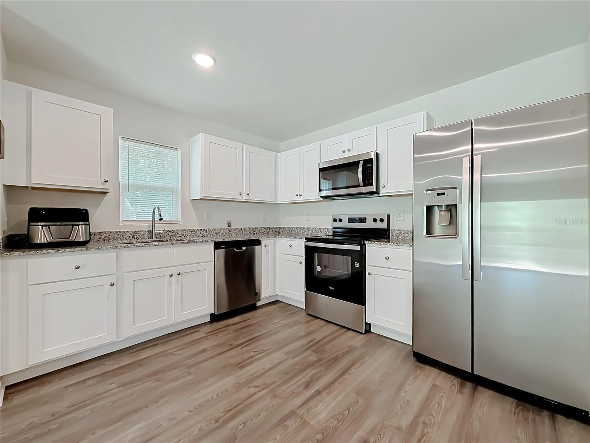 50 Bay Road Ocklawaha FL 32179