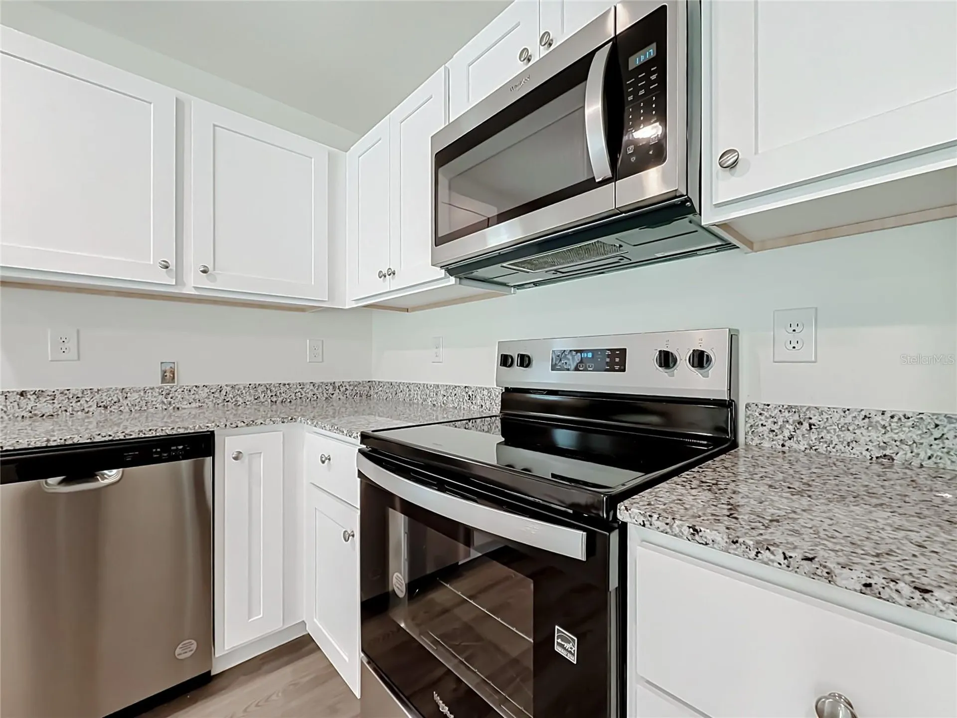 50 Bay Road Ocklawaha FL 32179