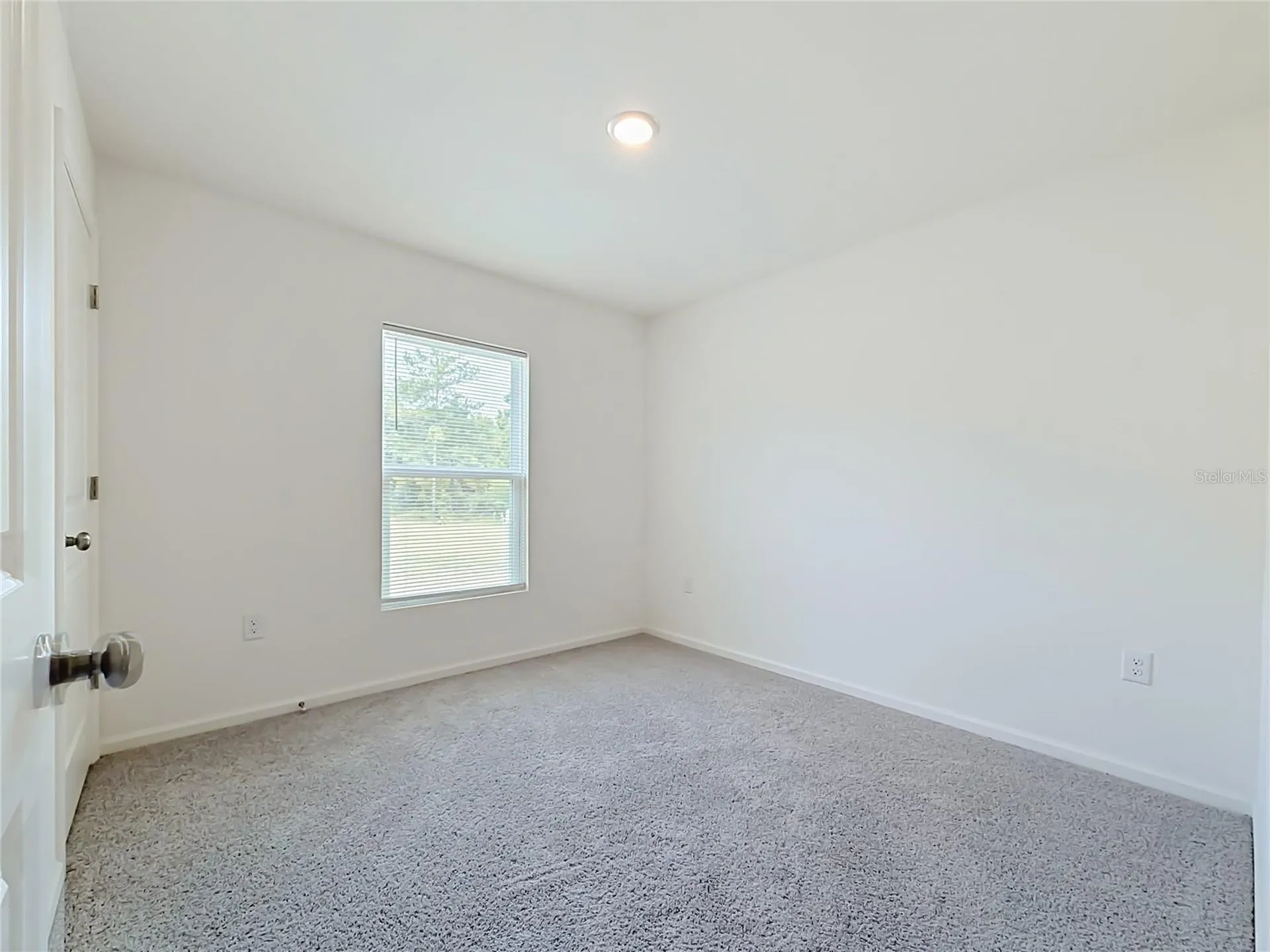 50 Bay Road Ocklawaha FL 32179