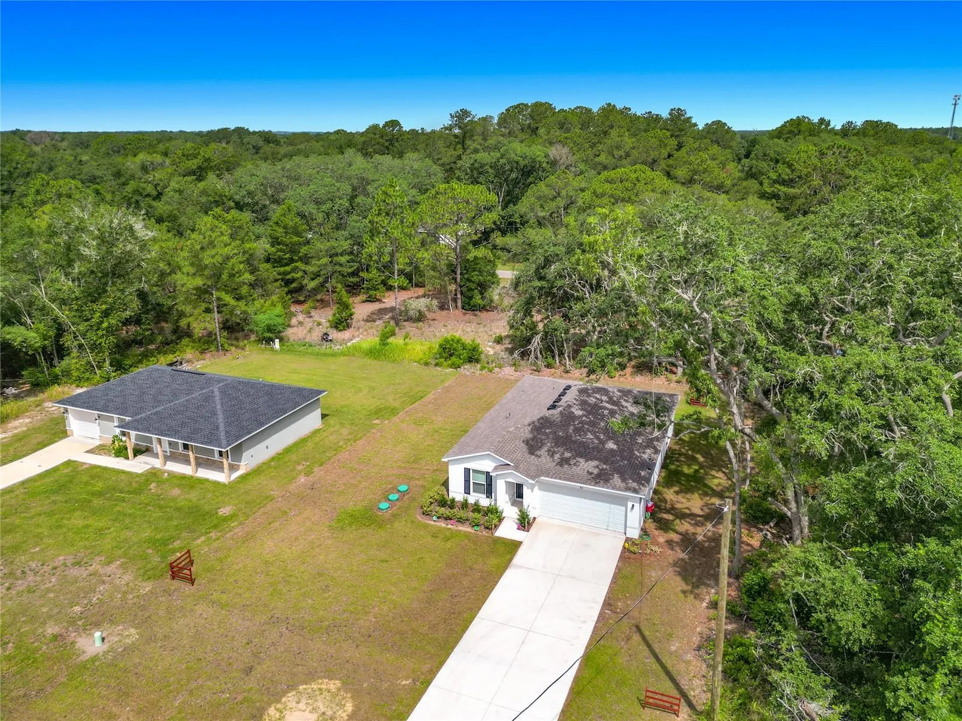 50 Bay Road Ocklawaha FL 32179