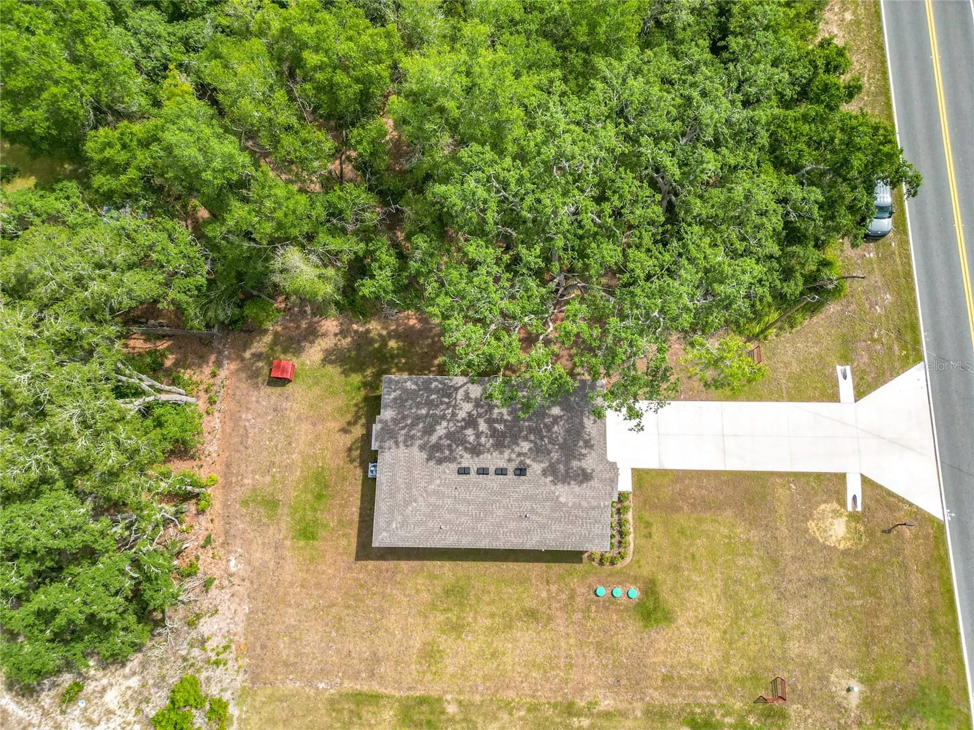 50 Bay Road Ocklawaha FL 32179