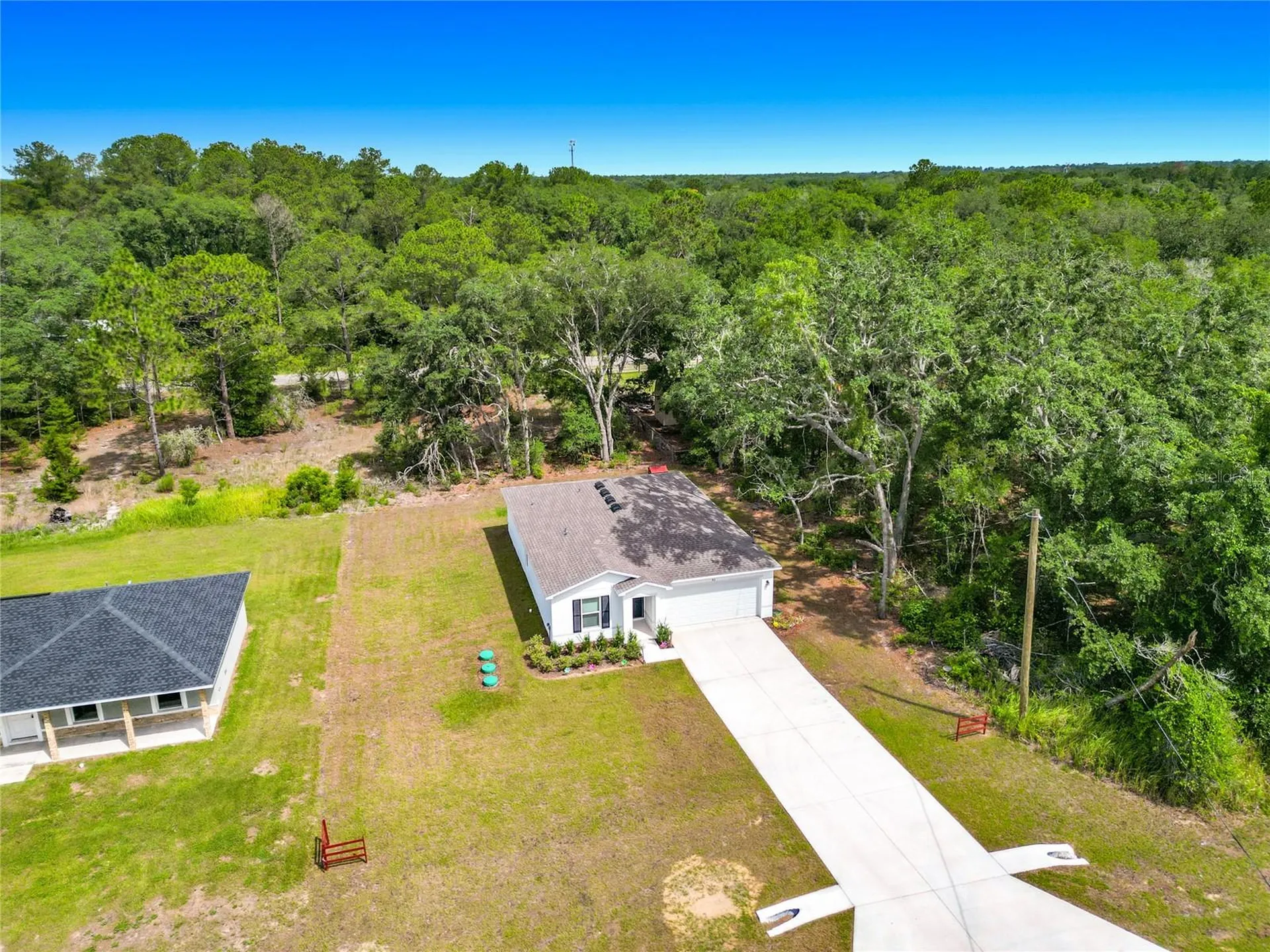 50 Bay Road Ocklawaha FL 32179