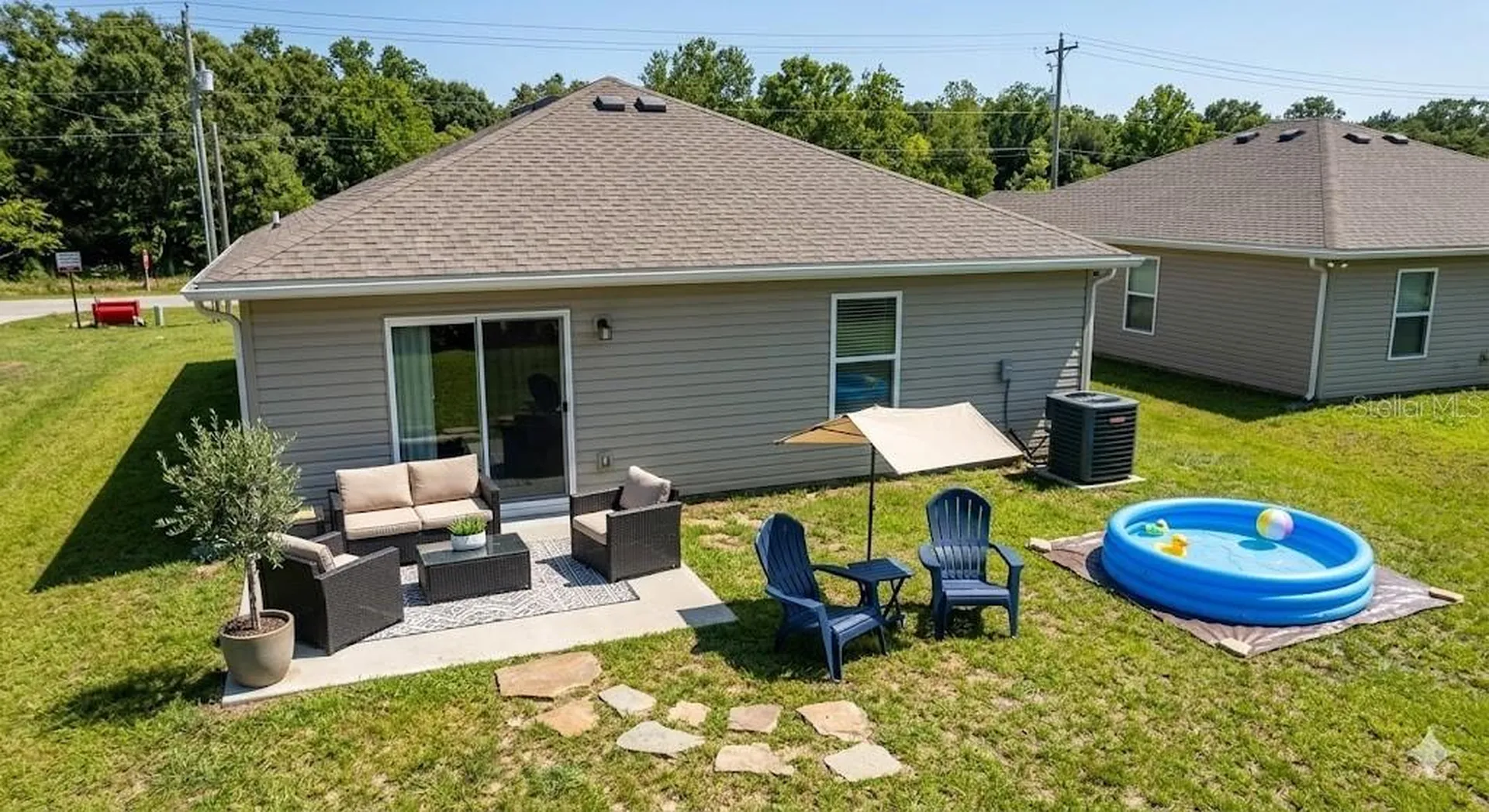 50 Bay Road Ocklawaha FL 32179
