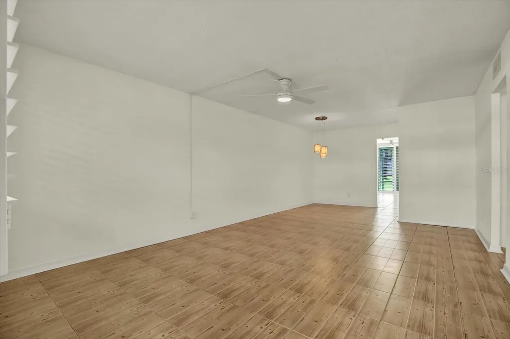 4715 Bay Street NE St Petersburg FL 33703