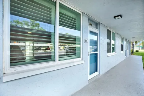 4715 Bay Street NE St Petersburg FL 33703