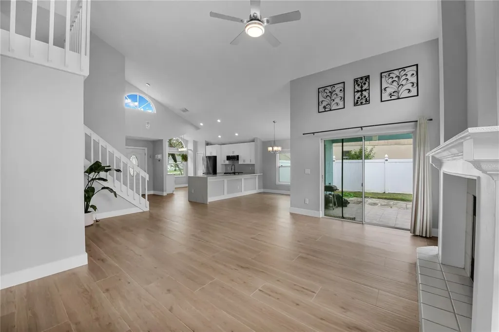 10619 Mossy Creek Court Orlando FL 32825