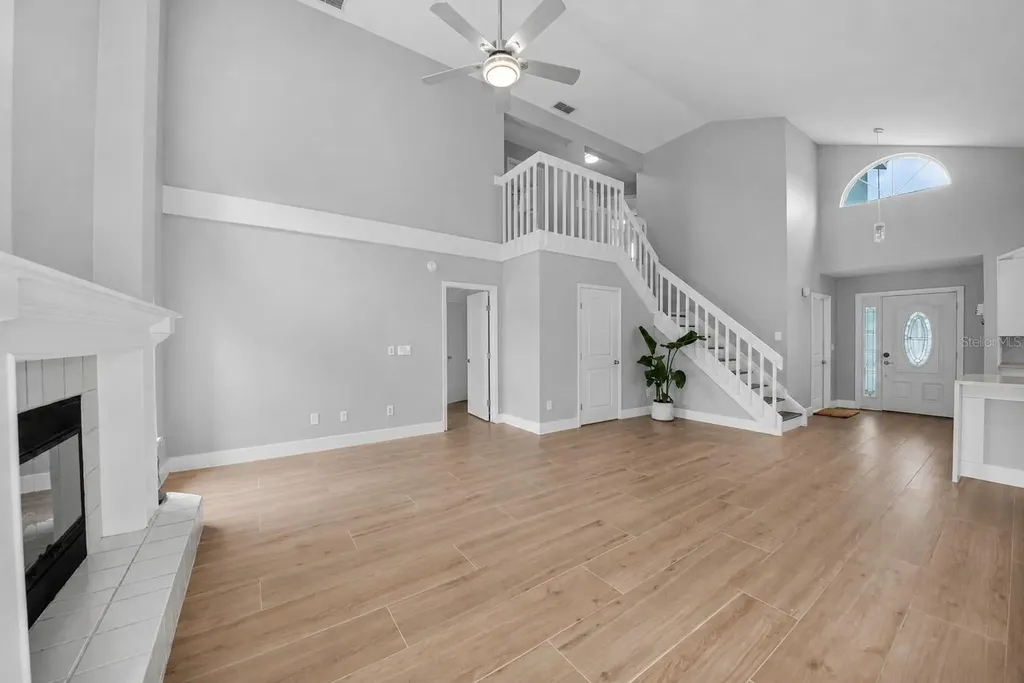 10619 Mossy Creek Court Orlando FL 32825