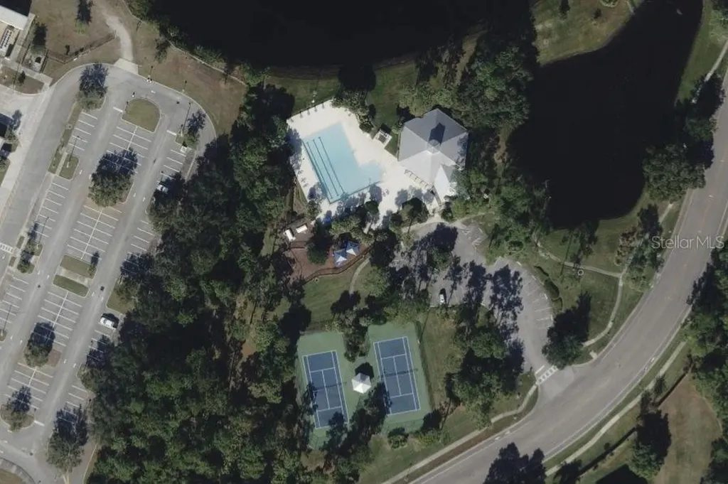 10619 Mossy Creek Court Orlando FL 32825