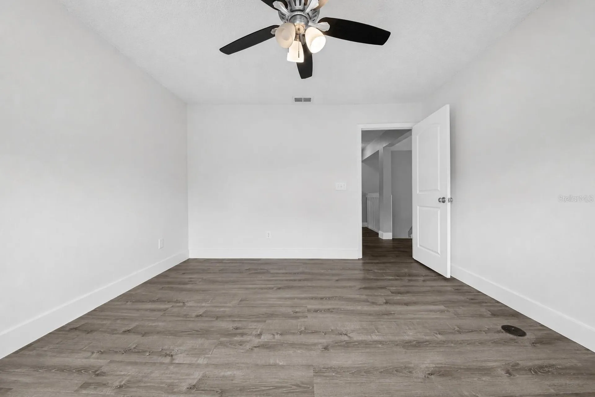10619 Mossy Creek Court Orlando FL 32825