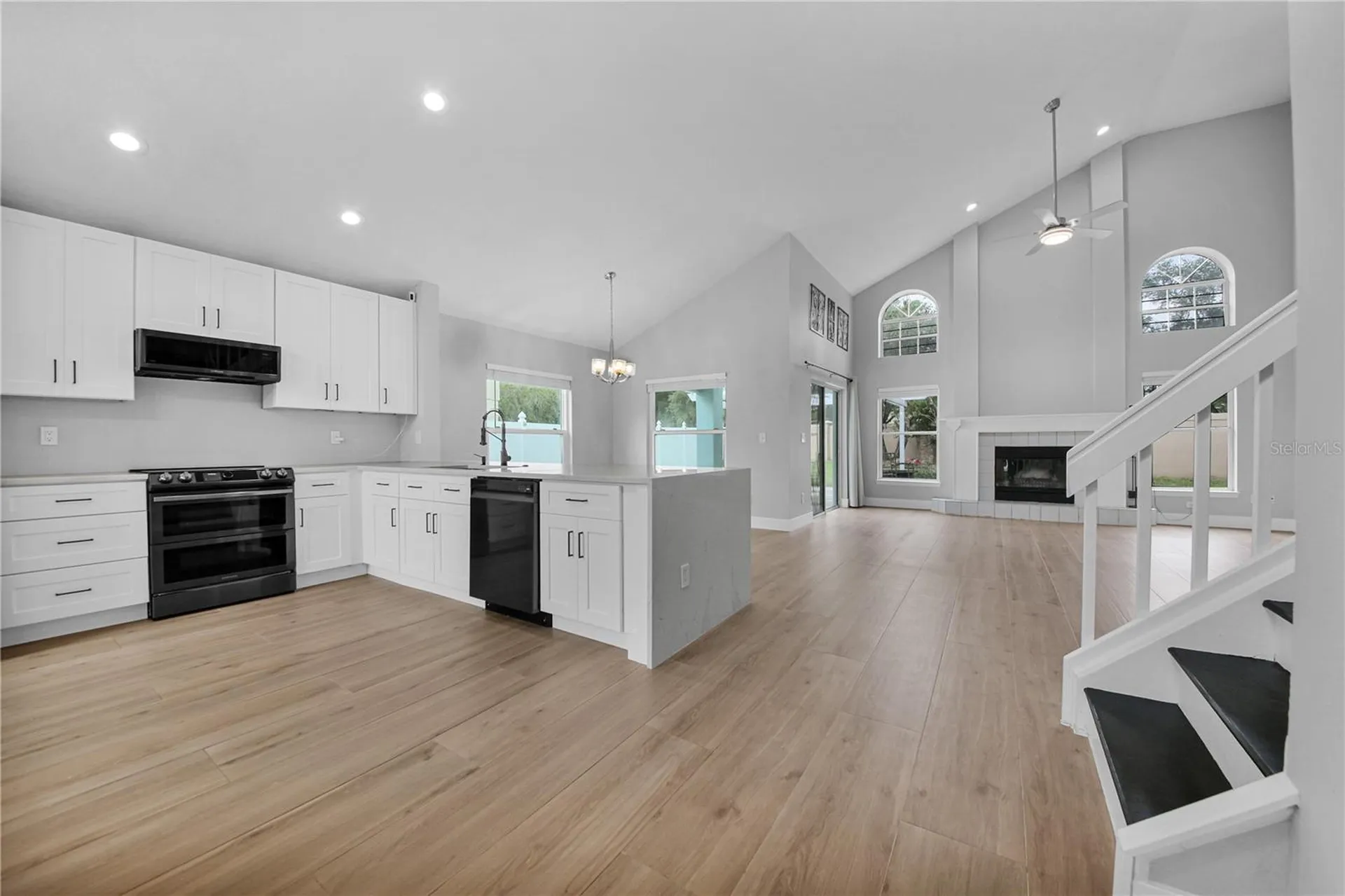 10619 Mossy Creek Court Orlando FL 32825