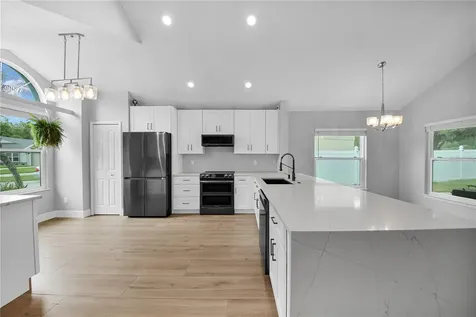 10619 Mossy Creek Court Orlando FL 32825