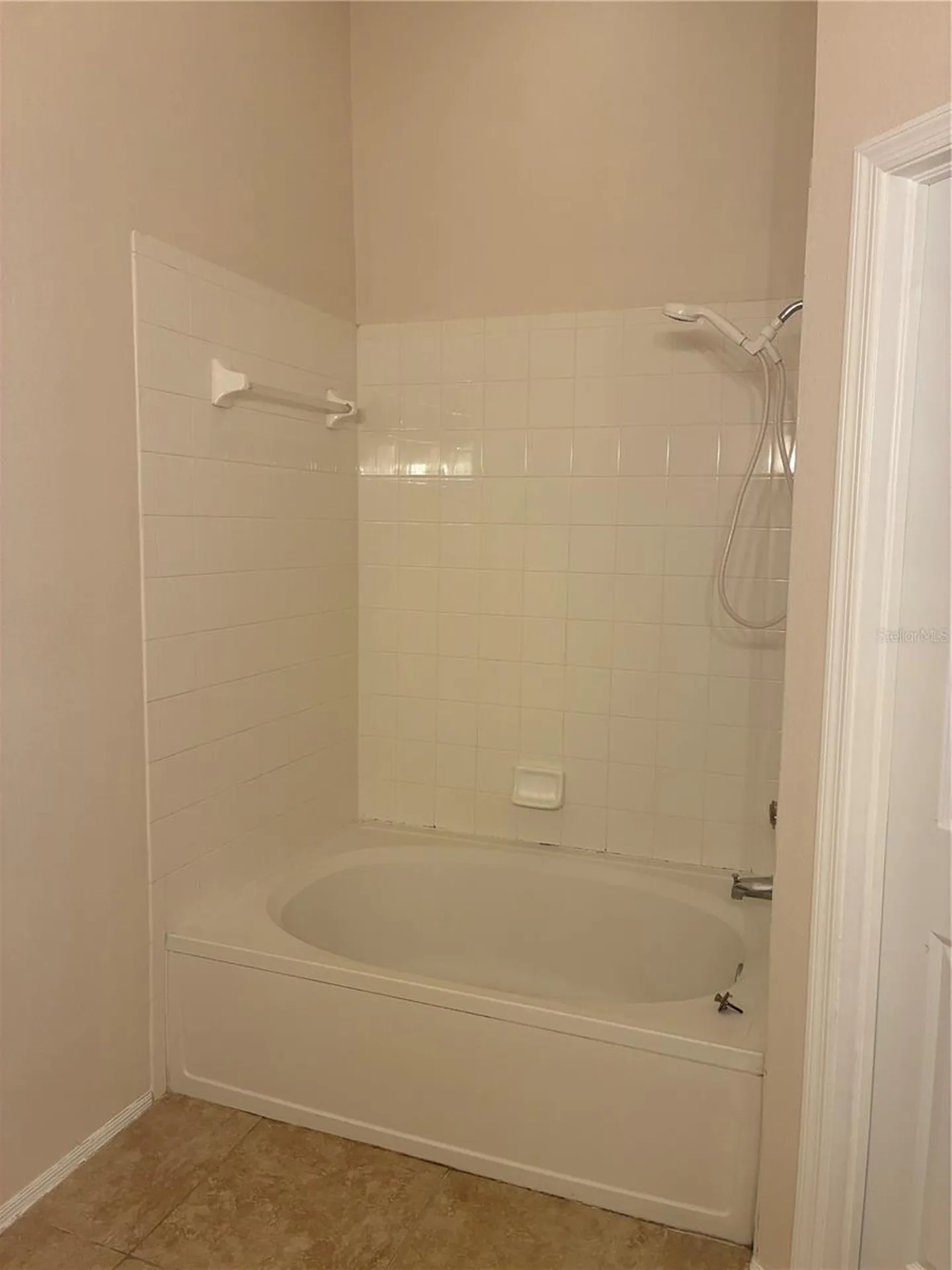 8648 Hunters Key Circle Tampa FL 33647