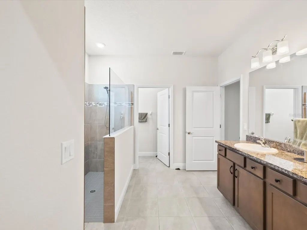 9401 Highland Hills Drive Hudson FL 34667