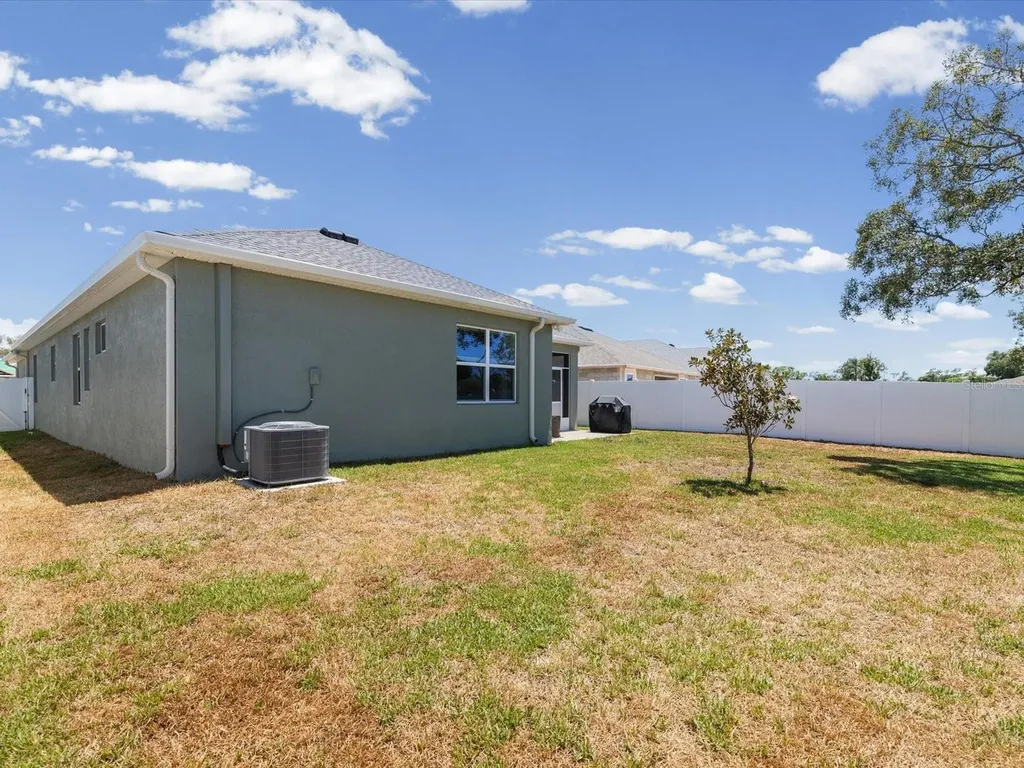9401 Highland Hills Drive Hudson FL 34667
