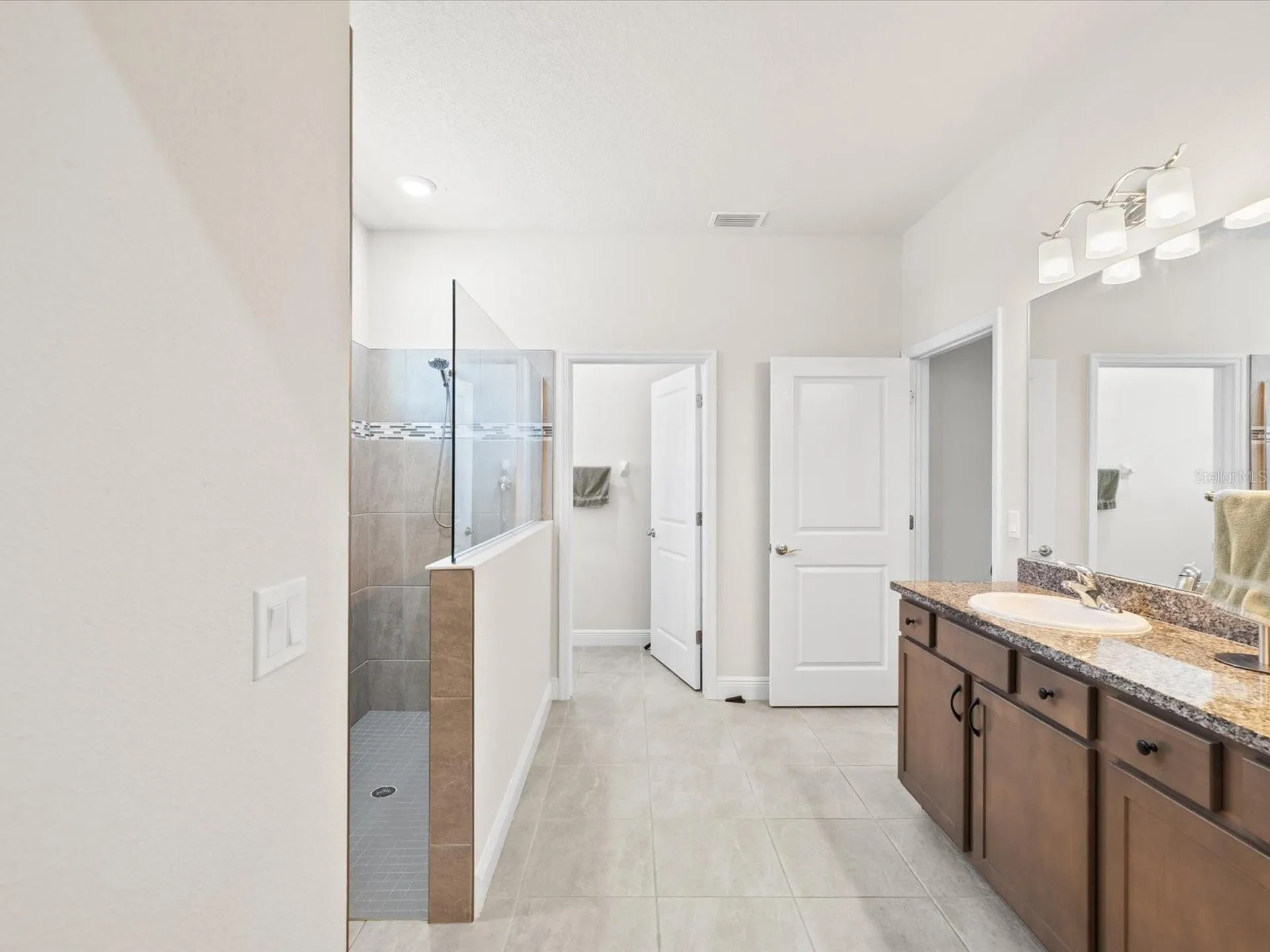 9401 Highland Hills Drive Hudson FL 34667