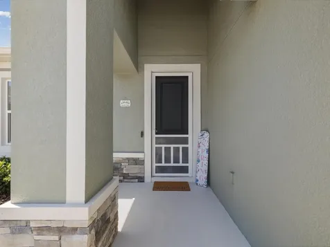 9401 Highland Hills Drive Hudson FL 34667