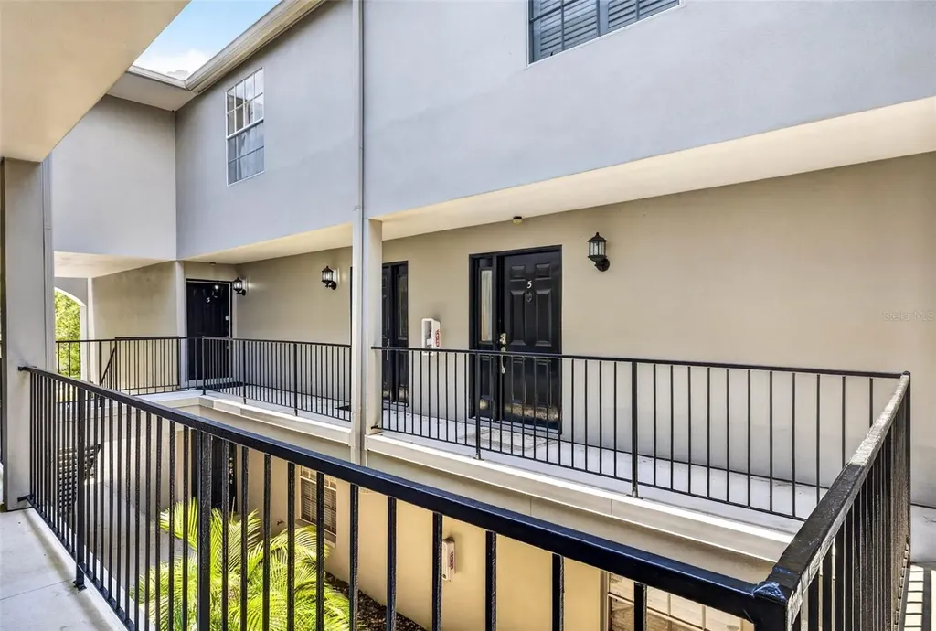606 S Glen Avenue Tampa FL 33609
