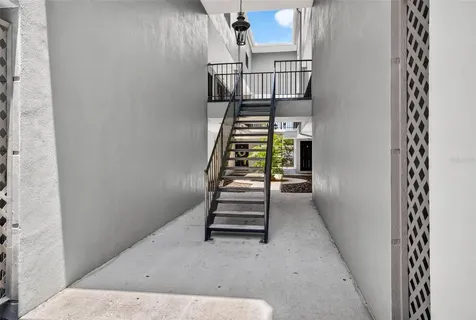 606 S Glen Avenue Tampa FL 33609