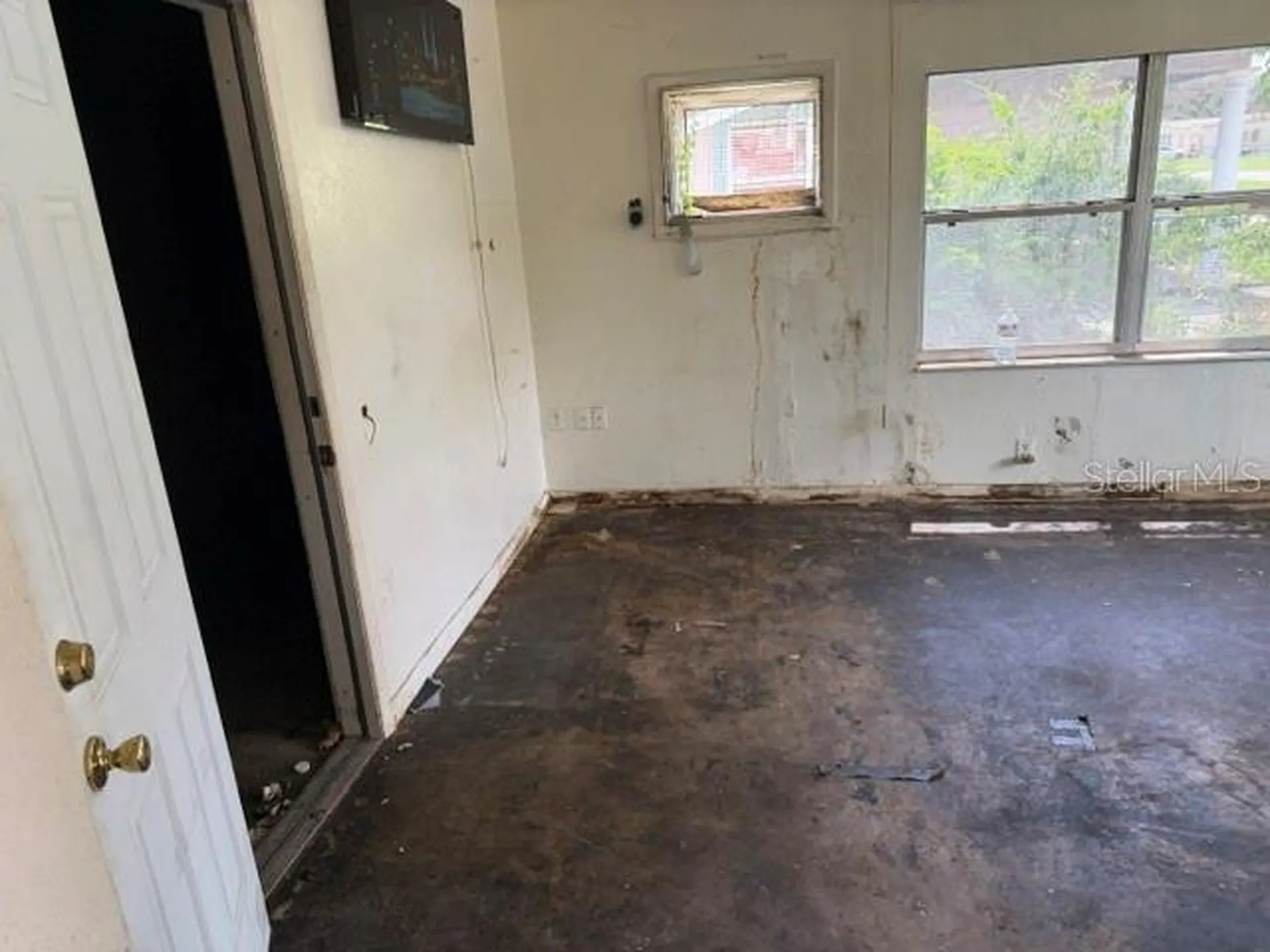 3012 E Hanna Avenue Tampa FL 33610