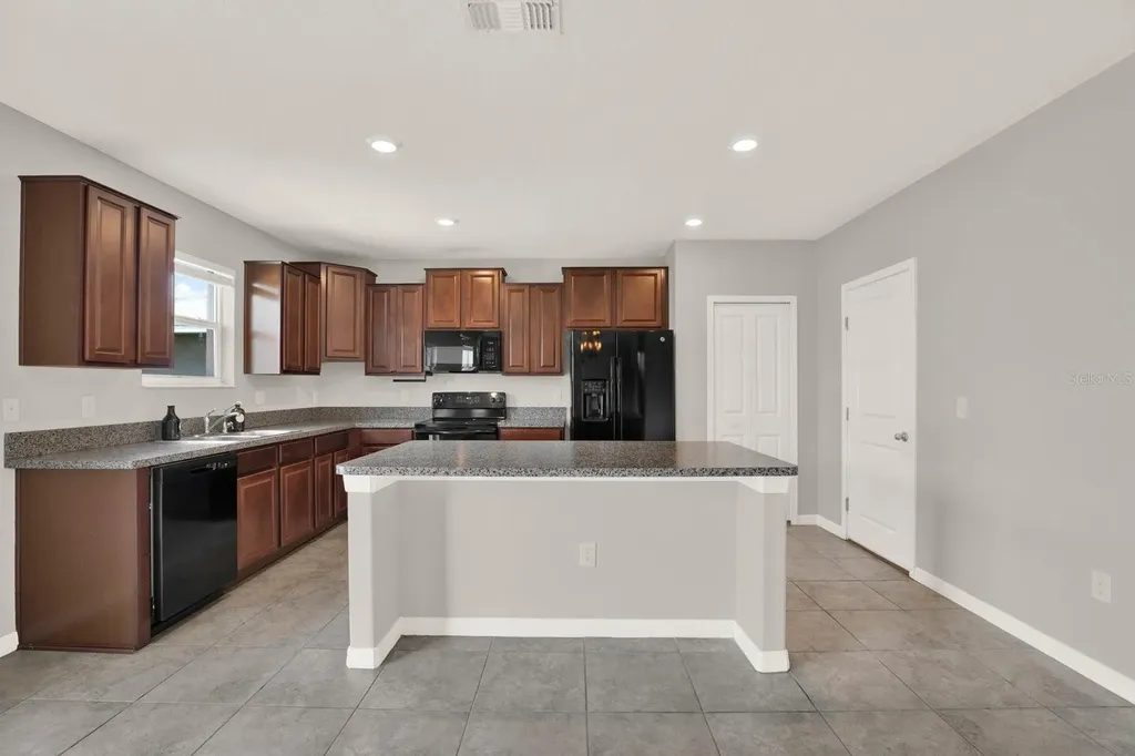10109 Crested Fringe Drive Riverview FL 33578
