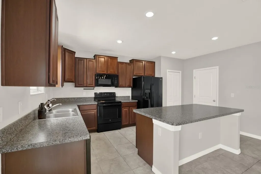 10109 Crested Fringe Drive Riverview FL 33578