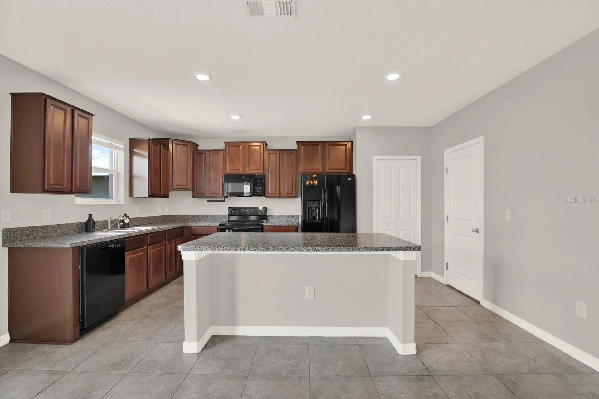 10109 Crested Fringe Drive Riverview FL 33578