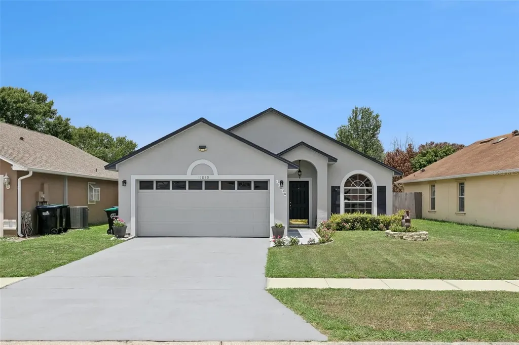 11830 Sindlesham Court Orlando FL 32837