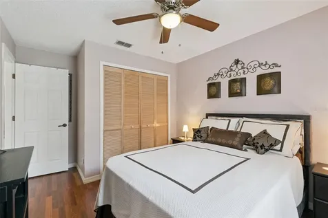 11830 Sindlesham Court Orlando FL 32837