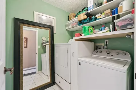 11830 Sindlesham Court Orlando FL 32837
