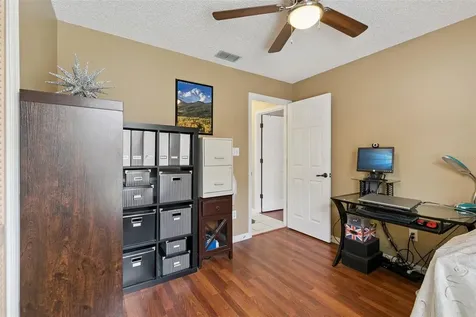 11830 Sindlesham Court Orlando FL 32837