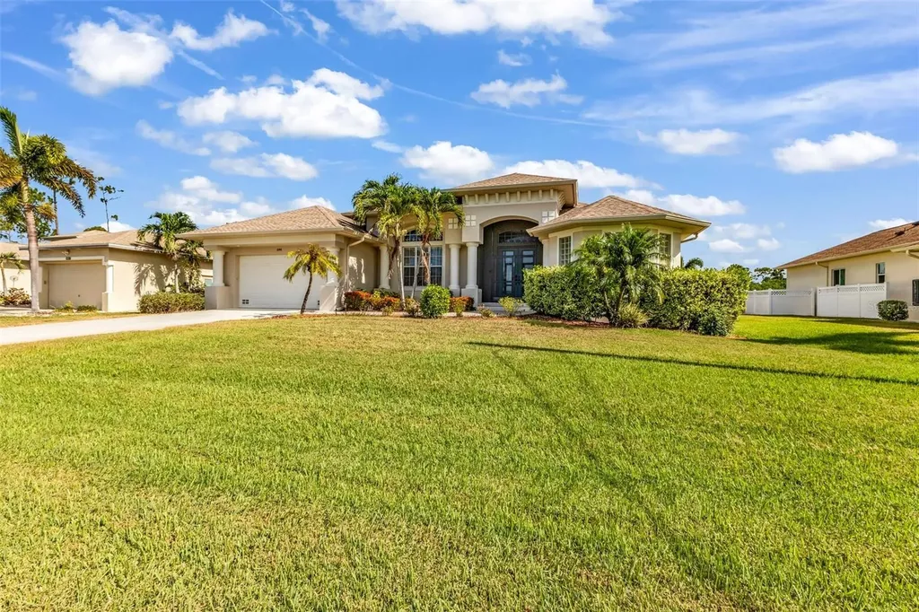 1146 Rotonda Circle Rotonda West FL 33947