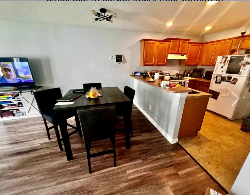 533 Cresting Oak Circle Orlando FL 32824