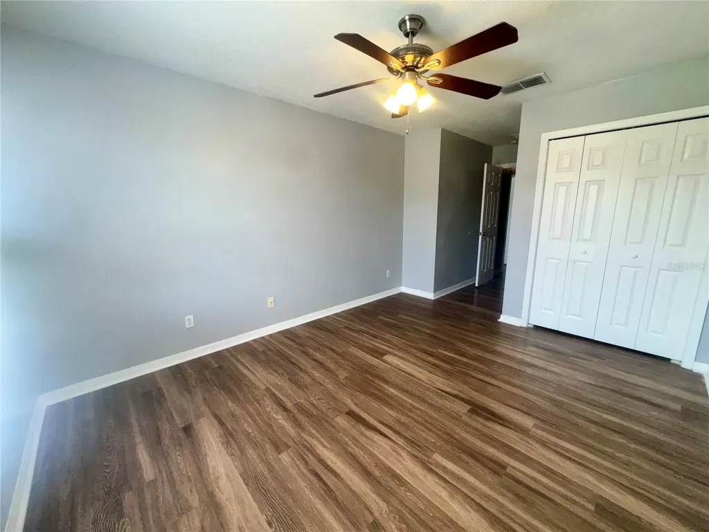 533 Cresting Oak Circle Orlando FL 32824
