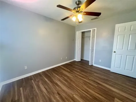 533 Cresting Oak Circle Orlando FL 32824