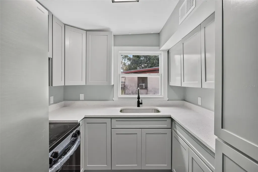 7187 111th Street Seminole FL 33772